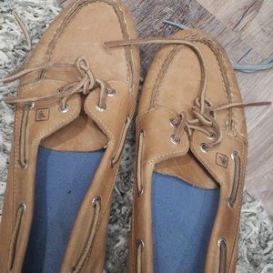 Sperry boat shoes
